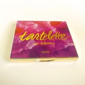 Tarte tartelette in bloom palette